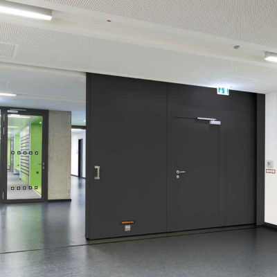 Stahl- und Edelstahl-Schiebetore FST